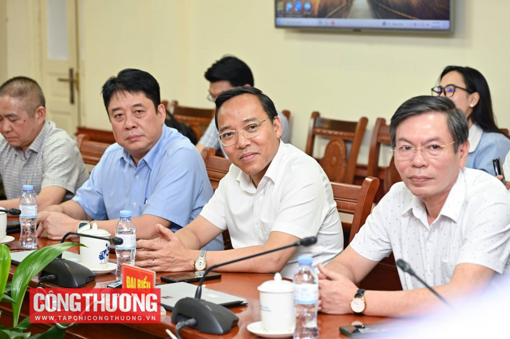 cung cấp điện