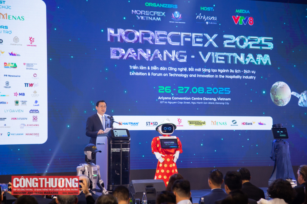 Ông Nguyễn Trùng Khánh - Cục trưởng Cục Du lịch Quốc gia Việt Nam tin tưởng các công nghệ, giải pháp sẽ sớm được ứng dụng trong lĩnh vực nhà hàng, khách sạn, từ đó giúp nâng cao tính chuyên nghiệp và hiệu quả của ngành du lịch.