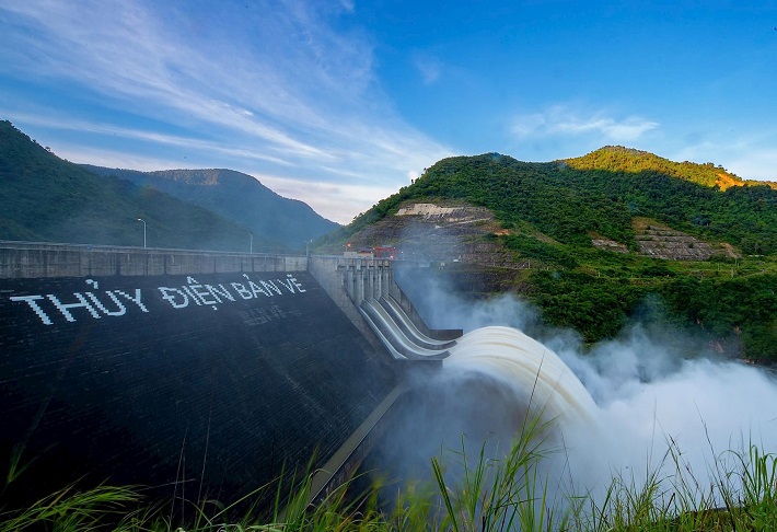Phòng điều khiển trung tâm tại Nhà máy Thủy điện Bản Vẽ