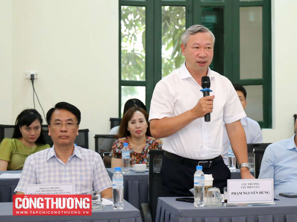 Bộ trưởng Bộ Công Thương Nguyễn Hồng Diên làm việc với Viện Công nghiệp Thực phẩm
