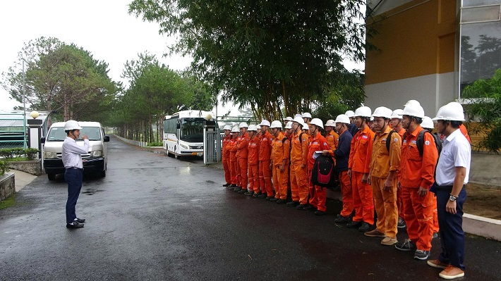Ông Nguyễn Viết Tài – Phó Giám đốc Công ty Thủy điện Đại Ninh  họp chuẩn bị công tác diễn tập PCTT năm 2025