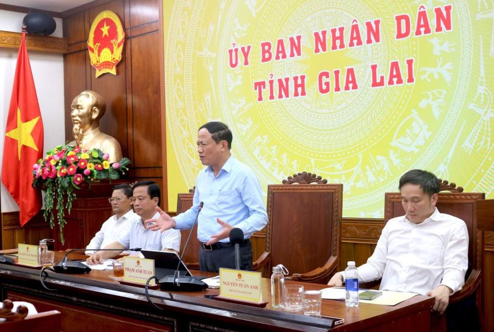 Triển khai nhiệm vụ phát triển kinh tế - xã hội với tinh thần cao nhất, trách nhiệm cao nhất và đạt kết quả cao nhất