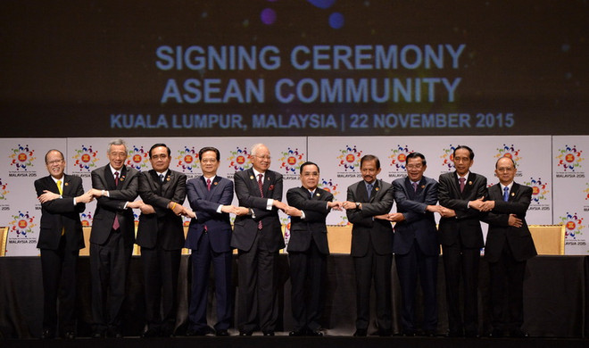 thành lập Cộng đồng ASEAN