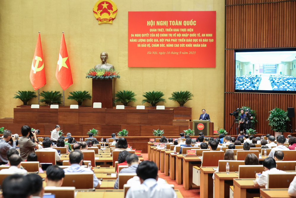 Bộ Công Thương tổ chức quán triệt, triển khai thực hiện 4 Nghị quyết của Bộ Chính trị