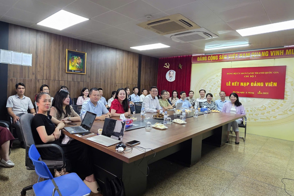 Bộ Công Thương tổ chức quán triệt, triển khai thực hiện 4 Nghị quyết của Bộ Chính trị