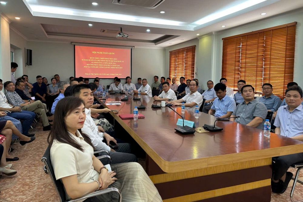 Bộ Công Thương tổ chức quán triệt, triển khai thực hiện 4 Nghị quyết của Bộ Chính trị