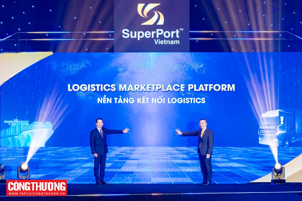 ra mắt nền tảng logistics