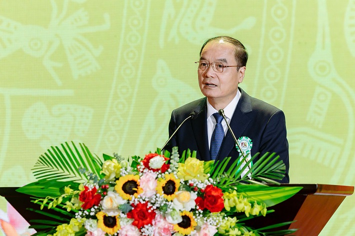 ông Hà - Apatit Việt Nam