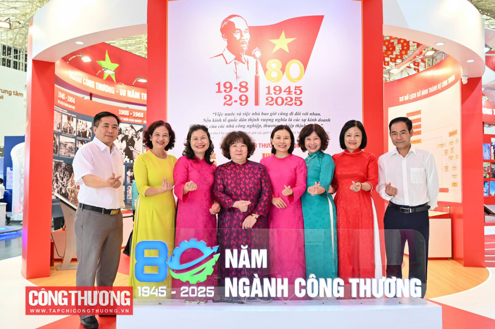 triển lãm