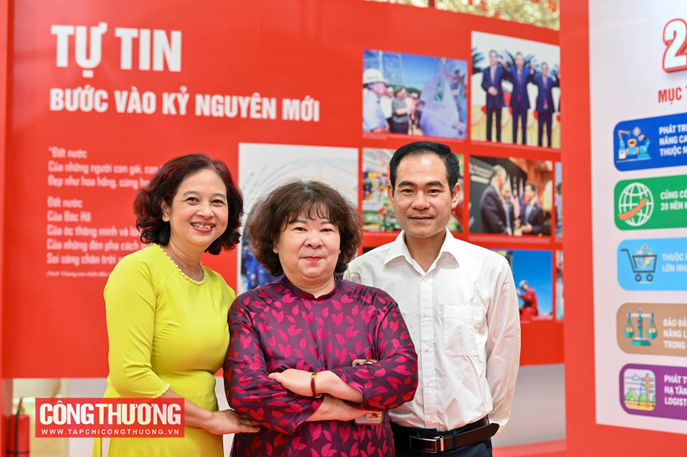 triển lãm