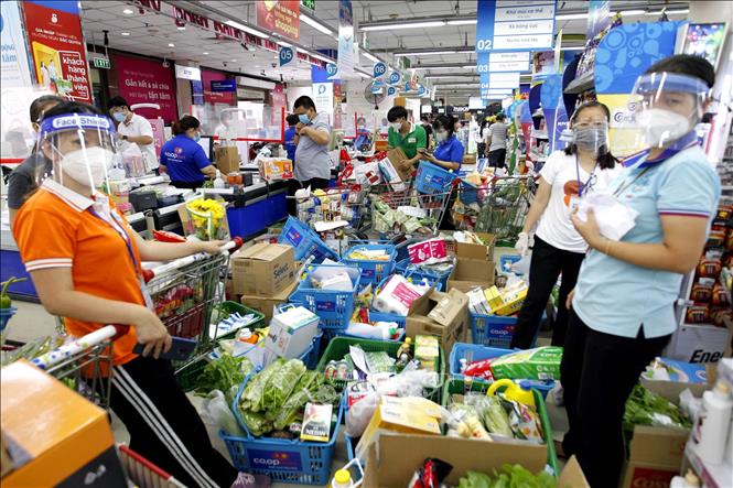 Thị trường trong nước tiếp tục là trụ đỡ quan trọng của nền kinh tế trong bối cảnh thế giới có nhiều biến động