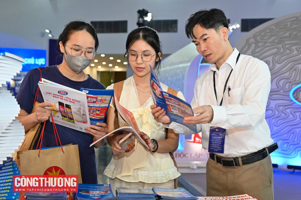 Khám phá không gian số: Triển lãm Bộ Công Thương với công nghệ 360 độ