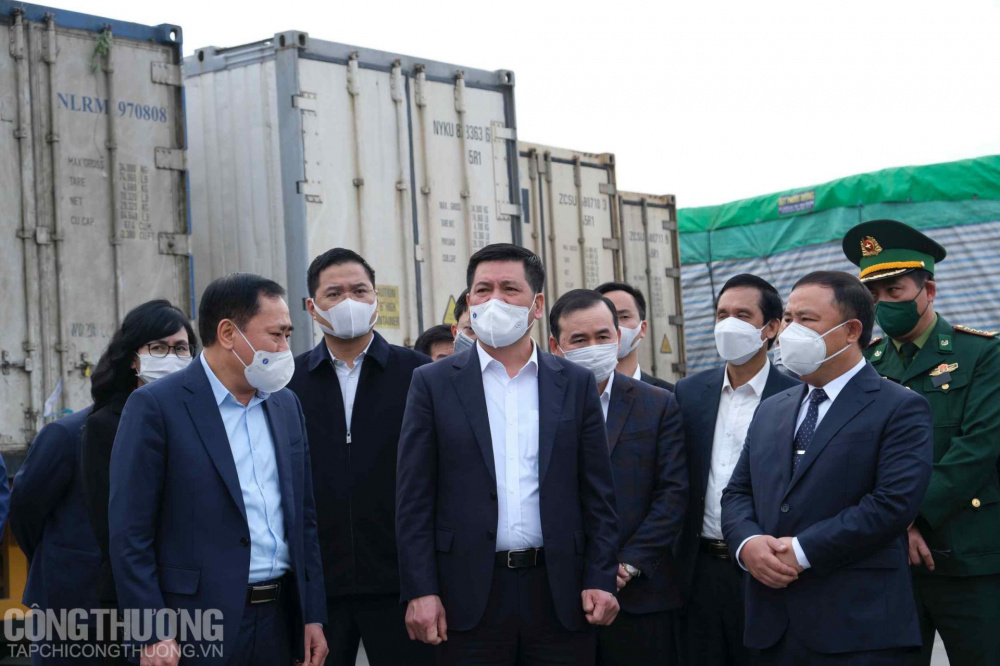 Triển khai sâu rộng phong trào thi đua yêu nước góp phần hoàn thành thắng lợi các mục tiêu ngành Công Thương