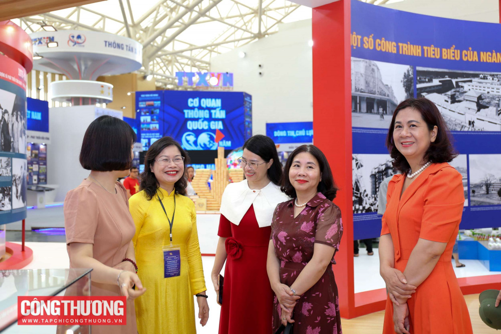 trien lam thanh tuu nganh cong thuong tiep lua de the he tre vung buoc tien vao ky nguyen moi 68b7abb46692e