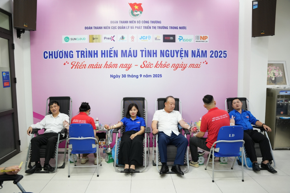  Chương trình Hiến máu tình nguyện năm 2025 do Đoàn Thanh niên Cục Quản lý và Phát triển thị trường trong nước (Bộ Công Thương) tổ chức