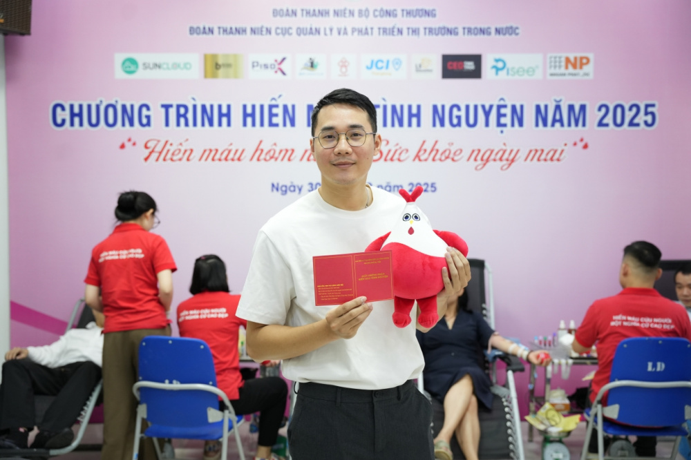 Chương trình Hiến máu tình nguyện năm 2025 do Đoàn Thanh niên Cục Quản lý và Phát triển thị trường trong nước tổ chức