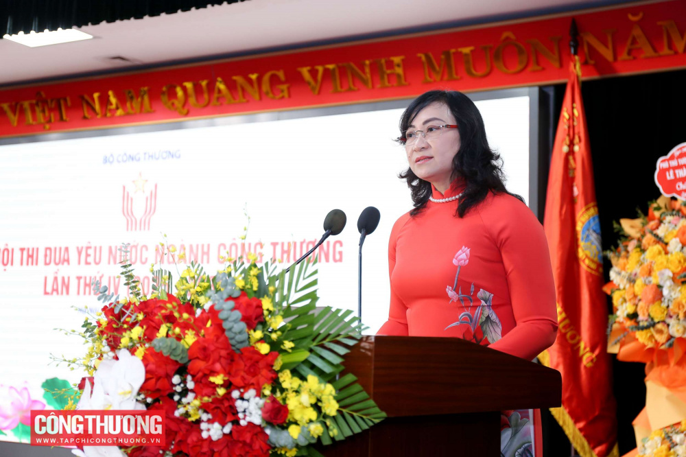 Triển khai sâu rộng phong trào thi đua yêu nước góp phần hoàn thành thắng lợi các mục tiêu ngành Công Thương