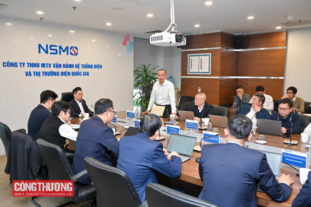 Tại cuộc họp, đại diện các bên liên quan bày tỏ thống nhất cao với phương án vận hành hệ thống điện và thị trường điện trong thời gian diễn ra Đại hội XIV của Đảng, đồng thời đề xuất các giải pháp phối hợp để đảm bảo công tác cung cấp điện được triển khai hiệu quả