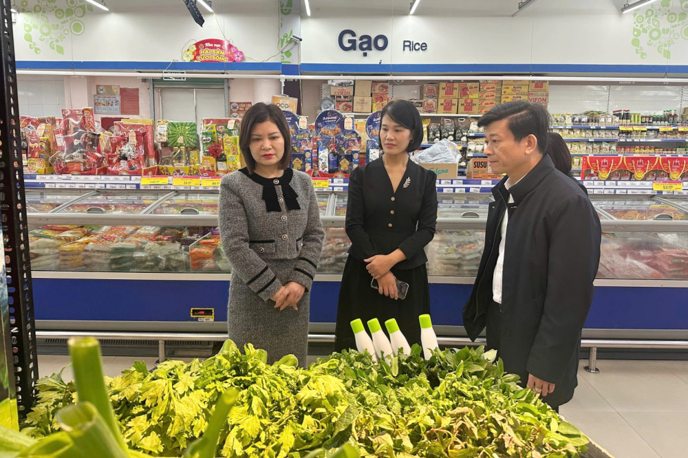 Đảm bảo cân đối cung - cầu, bình ổn thị trường tại Nghệ An và Hà Tĩnh trong cao điểm Tết Nguyên đán 2026