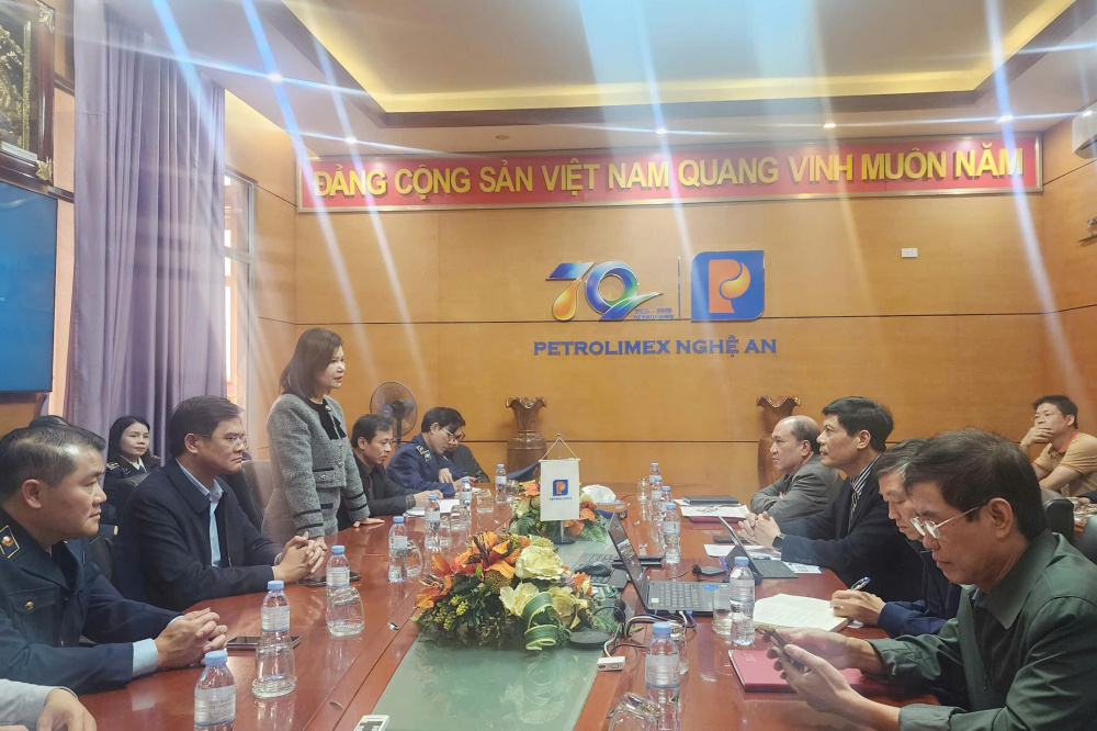 Đảm bảo cân đối cung - cầu, bình ổn thị trường tại Nghệ An và Hà Tĩnh trong cao điểm Tết Nguyên đán 2026