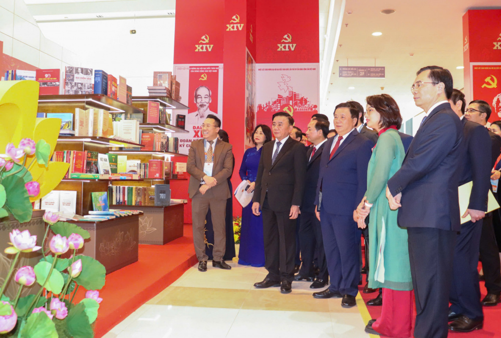 triển lãm Đại hội Đảng