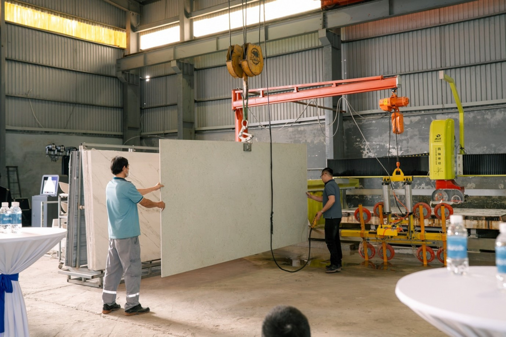 Nét Chạm Pavilion