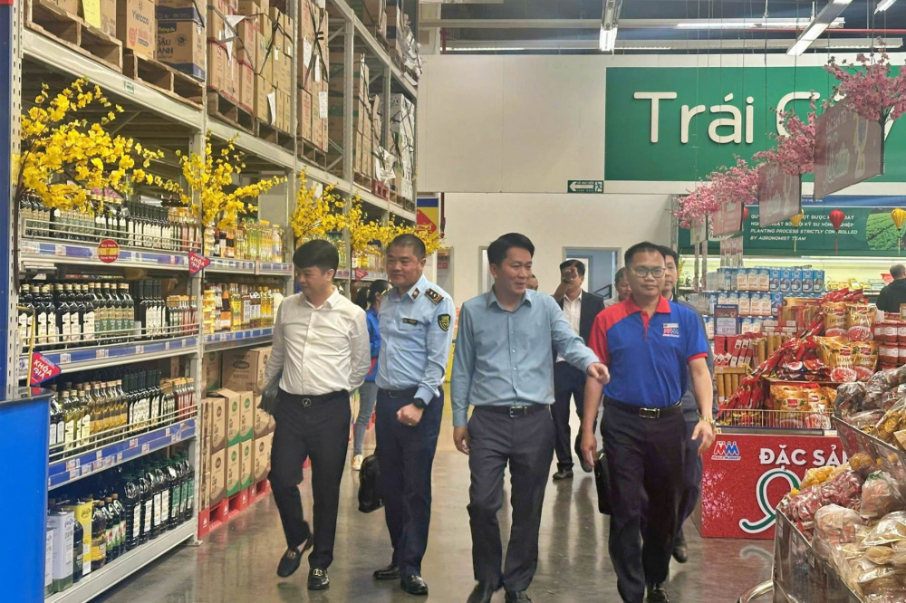 Kiểm tra công tác chuẩn bị nguồn cung, bình ổn thị trường tại Đắk Lắk