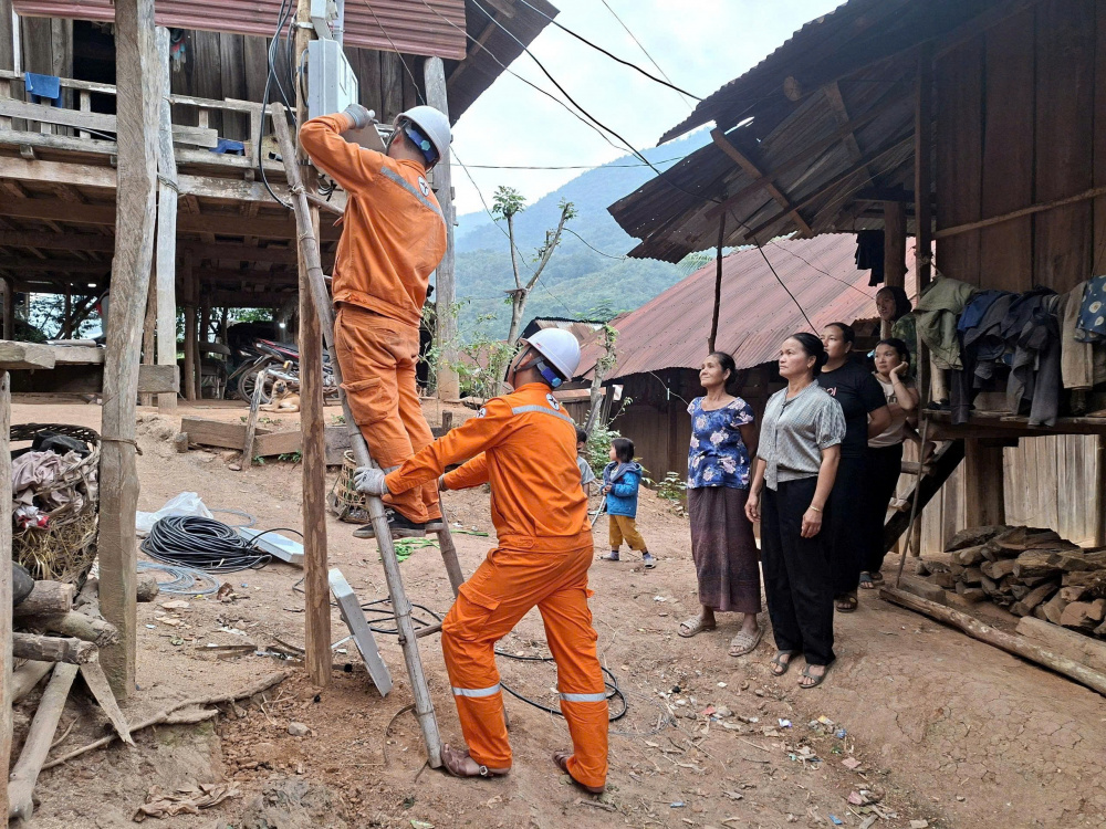 Hành trình xóa vùng lõm điện - lõm sóng của EVNNPC