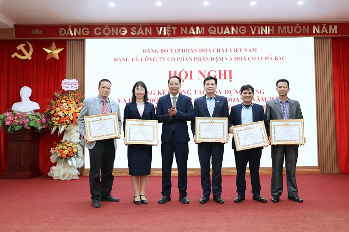 sản xuất kinh doanh 4