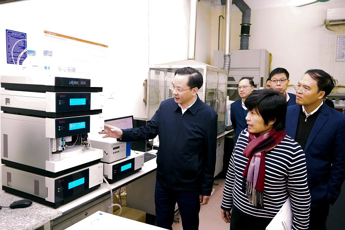 phòng thí nghiệm 2