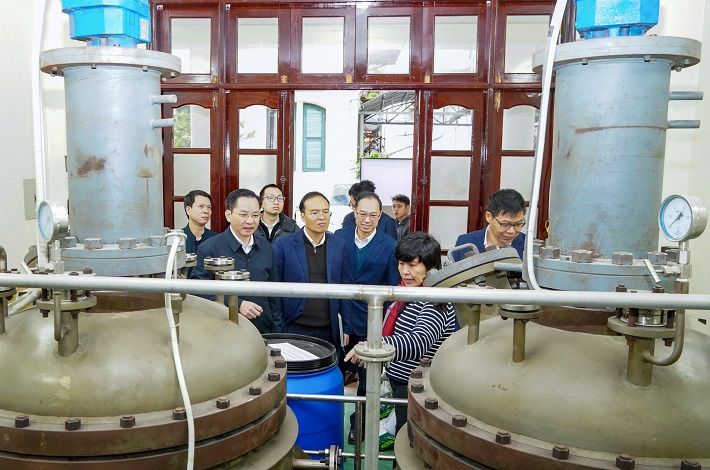 phòng thí nghiệm 3