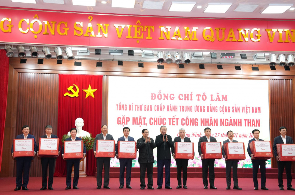 Description: https://vinacomin.vn/userfiles/images/AnhTinTuc/2026/T01/27/DSC01880.JPG