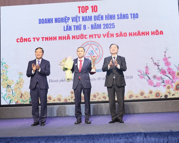 Công ty Yến sào Khánh Hòa được vinh danh top 10 doanh nghiệp Việt Nam điển hình sáng tạo xuất sắc. Ảnh: Quỳnh Châu.