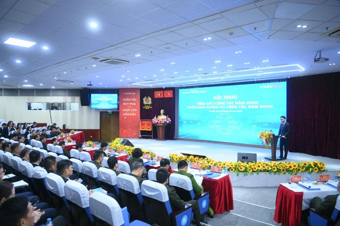 Ông Trần Đức Thành- Quyền Tổng Giám đốc Tổng Công ty điều hành Hội nghị.