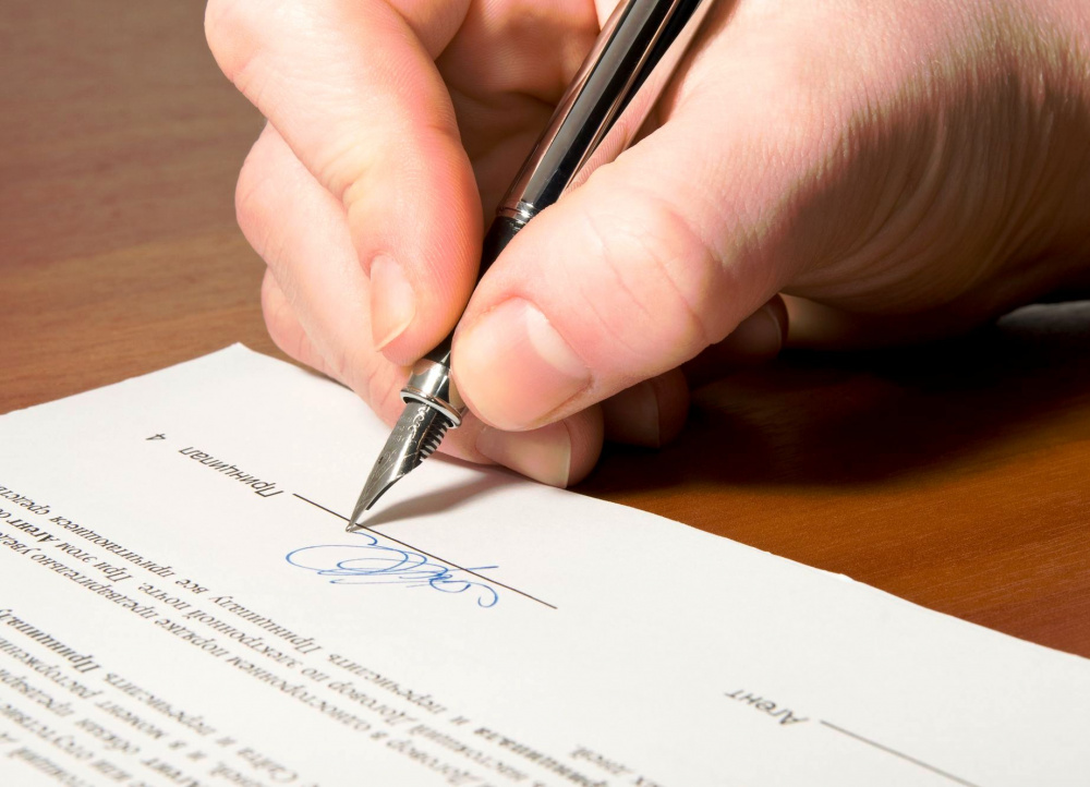 Bộ Công Thương hướng dẫn trong phối hợp về kiểm soát hợp đồng theo mẫu, điều kiện giao dịch chung