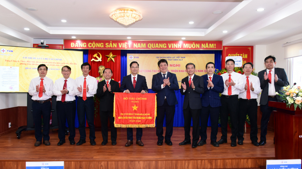 Công ty Thủy điện Ialy