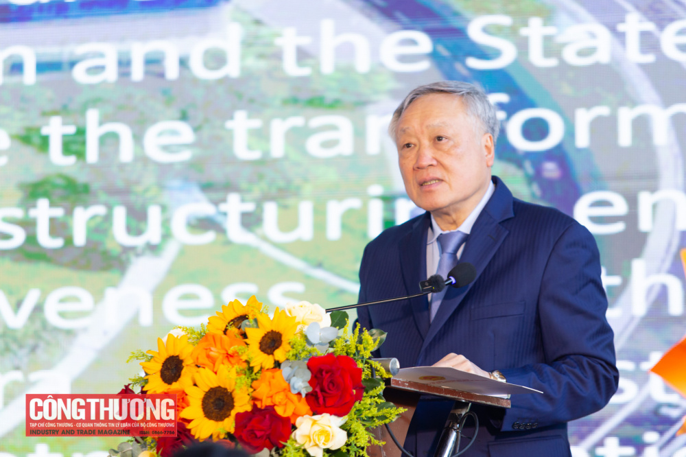 Phó Thủ tướng Thường trực Nguyễn Hòa Bình