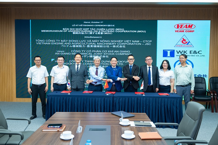hợp tác chiến lược