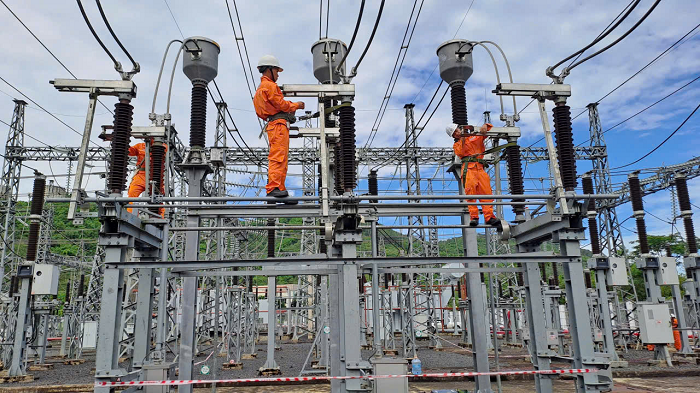 Sửa chữa bảo dưỡng trạm phân phối 220-110kV Buôn Kuốp