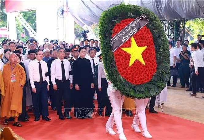 truy điệu liệt sĩ 10