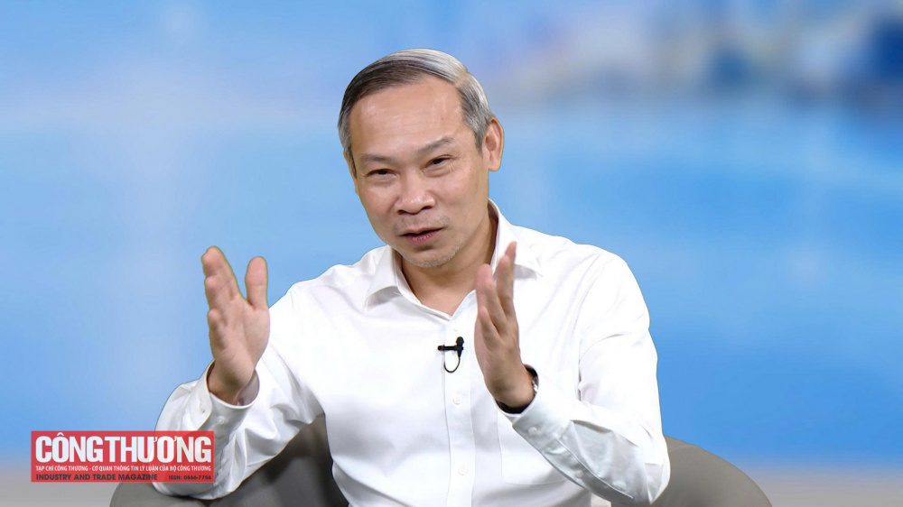 ông Phan Đức Hiếu, Đại biểu Quốc hội, Ủy viên Ủy ban Kinh tế và Tài chính của Quốc hội cho rằng yêu cầu tăng trưởng cần được coi là cơ hội để nâng cao năng lực sản xuất trong nước.
