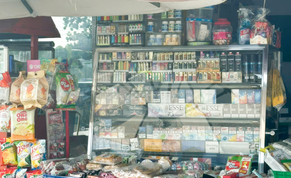 Cấm trưng bày thuốc lá