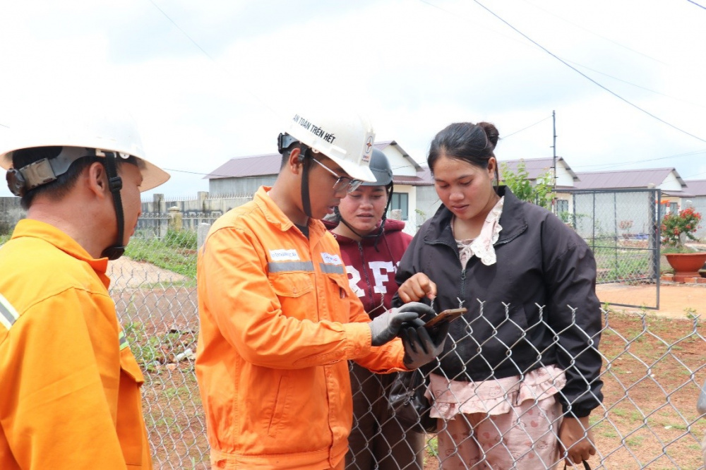 Thực hiện Nghị quyết số 57-NQ/TW: EVNSPC hướng tới doanh nghiệp số thông minh
