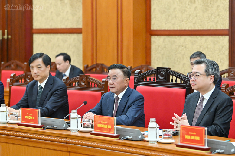Thường trực Ban Bí thư Trần Cẩm Tú hội đàm với Thường trực Ban Bí thư Trung ương Đảng Nhân dân Cách mạng Lào- Ảnh 2.