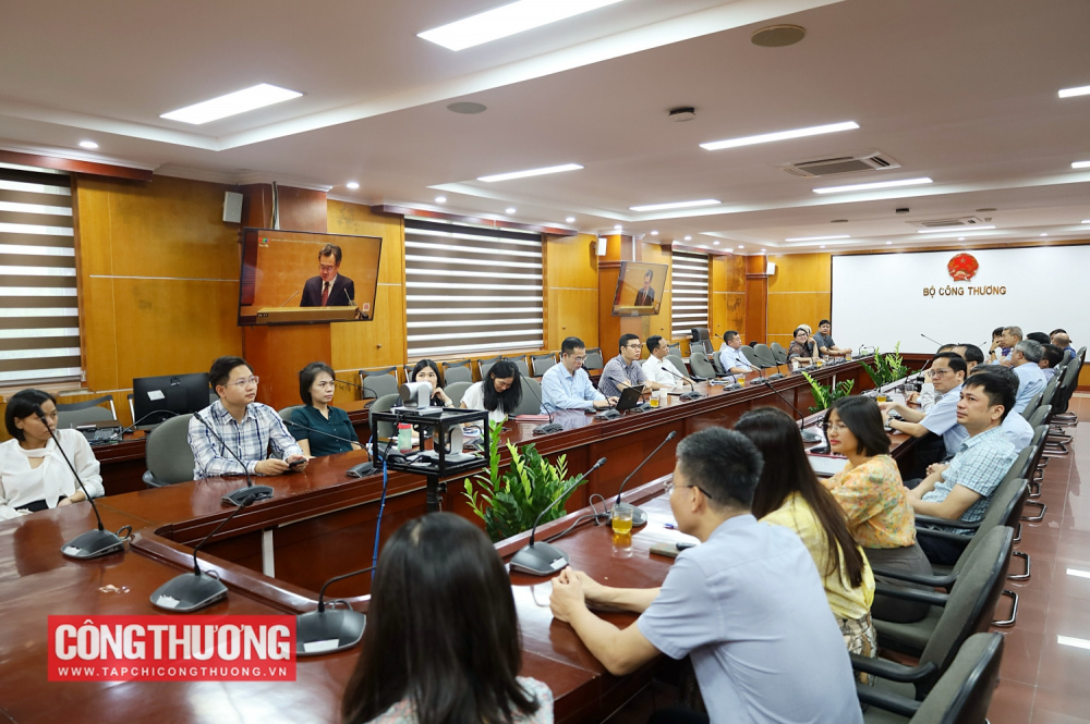 Đảng bộ Bộ Công Thương học tập, quán triệt Nghị quyết Hội nghị Trung ương 4 khóa XIV
