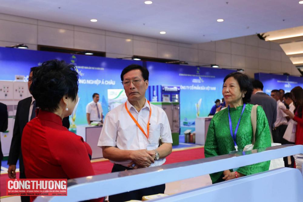 Lễ công bố sản phẩm đạt Thương hiệu quốc gia Việt Nam lần thứ 10 năm 2026