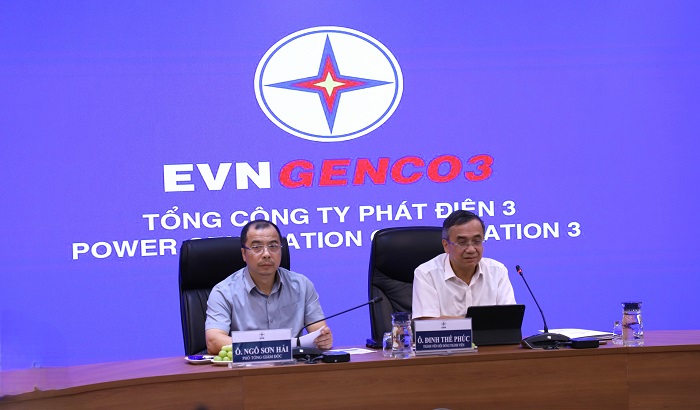 Lãnh đạo EVN phát biểu chỉ đạo tại cuộc họp