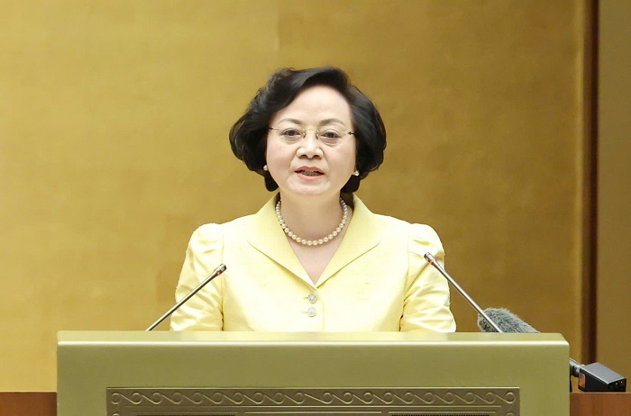 Bí thư Trung ương Đảng, Phó Thủ tướng Chính phủ Phạm Thị Thanh Trà trình bày Chuyên đề 5 về Kết luận số 105-KL/TW tại hội nghị. Ảnh: Quang Phúc.