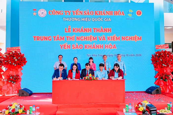 Lễ ký kết hợp tác kiểm nghiệm sản phẩm yến sào Khánh Hòa
