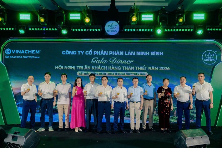 tri ân khách hàng 6